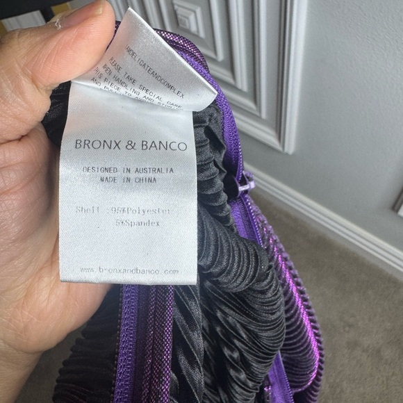 Bronx and Banco size XS
Purple Florence Gown / Elegant Purple One-Shoulder Dress - Picture 17 of 17